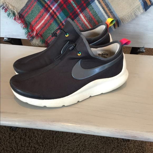 aparte nike schoenen